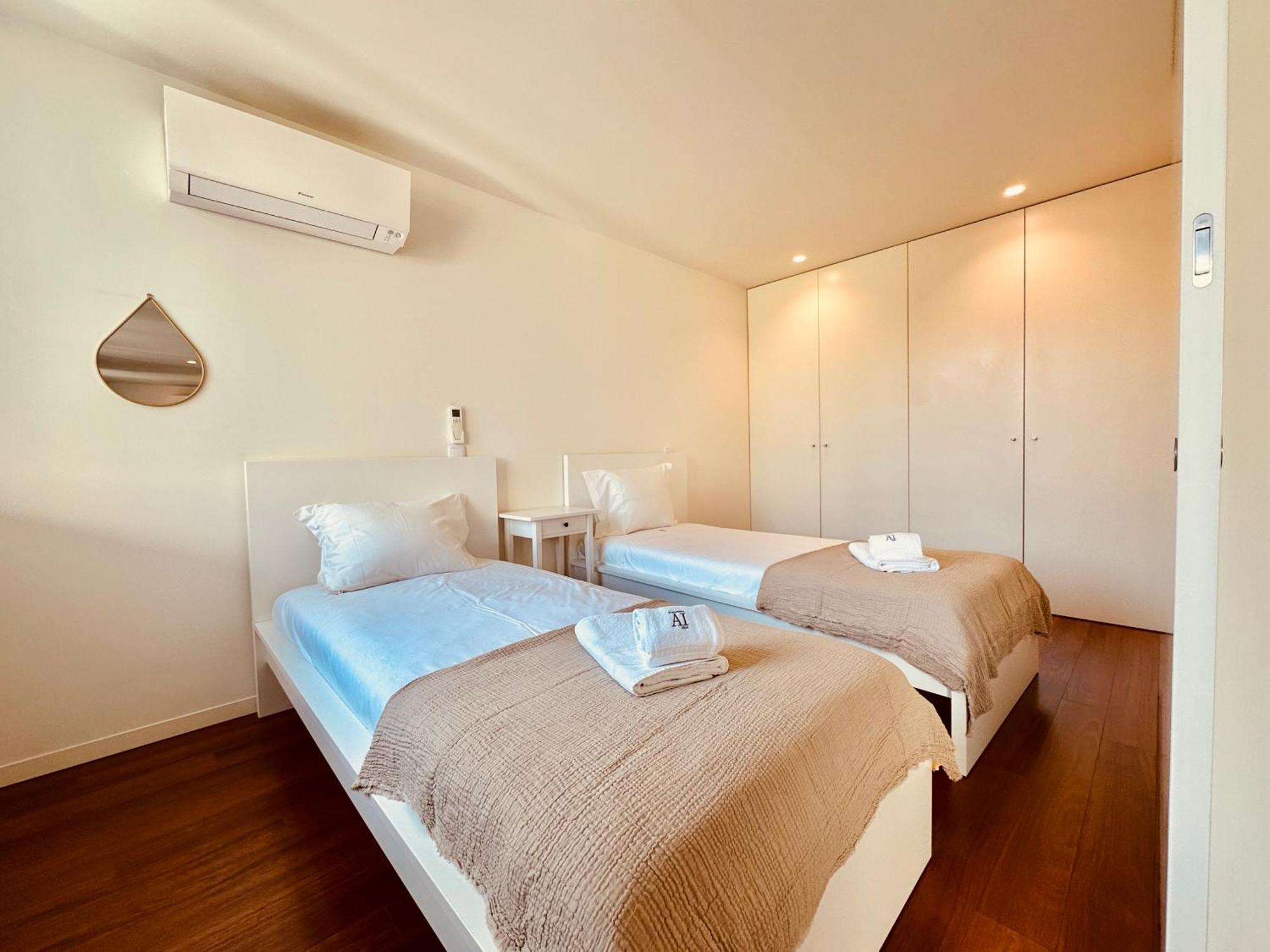 Bombarda 250 E Apartment ปอร์โต ภายนอก รูปภาพ